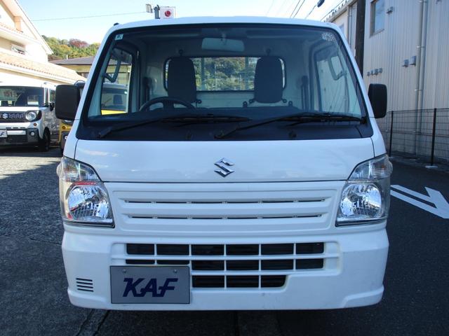 キャリイトラック ＫＣエアコン・パワステ　４ＷＤ　５速マニュアル　エアコン　パワステ　エアバッグ　三方開　ＡＭ／ＦＭラジオ　サイドバイザー　禁煙車（2枚目）