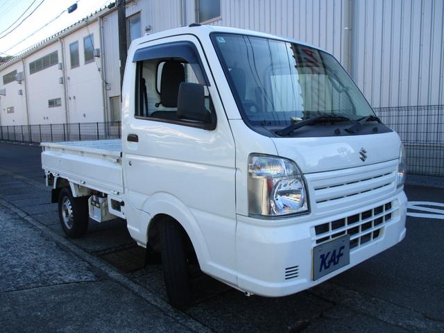 キャリイトラック ＫＣエアコン・パワステ　４ＷＤ　５速マニュアル　エアコン　パワステ　エアバッグ　三方開　ＡＭ／ＦＭラジオ　サイドバイザー　禁煙車（6枚目）