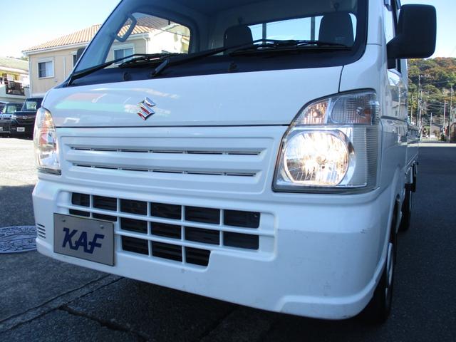 キャリイトラック ＫＣエアコン・パワステ　４ＷＤ　５速マニュアル　エアコン　パワステ　エアバッグ　三方開　ＡＭ／ＦＭラジオ　サイドバイザー　禁煙車（36枚目）