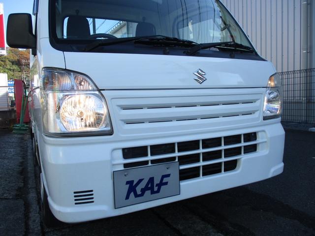 キャリイトラック ＫＣエアコン・パワステ　４ＷＤ　５速マニュアル　エアコン　パワステ　エアバッグ　三方開　ゲートプロテクタ　ＡＭ／ＦＭラジオ　サイドバイザー　フロアマット　禁煙車（37枚目）