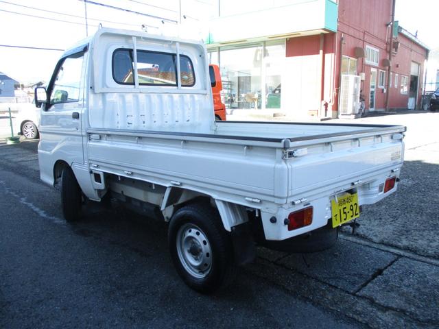 ハイゼットトラック エアコン・パワステ スペシャル 4WD 5速マニュアル エアコン パワステ ゲートプロテクタ AM/FMラジオ サイドバイザー フロアマット ETC(9枚目)