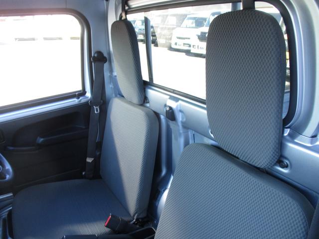 ハイゼットトラック エクストラ　４ＷＤ　オートマ車　エアコン　パワステ　パワーウインドウ　ＡＢＳ　エアバッグ　フォグ　キーレス　荷台作業灯（14枚目）