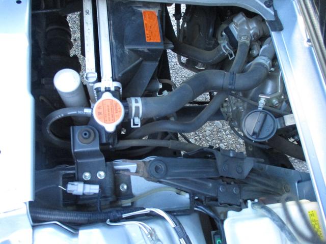 ハイゼットトラック エクストラ　４ＷＤ　オートマ車　エアコン　パワステ　パワーウインドウ　ＡＢＳ　エアバッグ　フォグ　キーレス　荷台作業灯（18枚目）