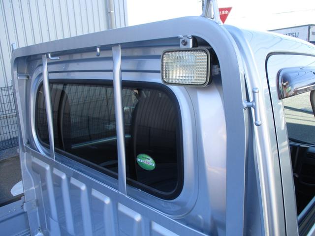 ハイゼットトラック エクストラ　４ＷＤ　オートマ車　エアコン　パワステ　パワーウインドウ　ＡＢＳ　エアバッグ　フォグ　キーレス　荷台作業灯（28枚目）