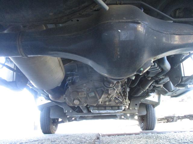 ハイゼットトラック エクストラ　４ＷＤ　オートマ車　エアコン　パワステ　パワーウインドウ　ＡＢＳ　エアバッグ　フォグ　キーレス　荷台作業灯（30枚目）