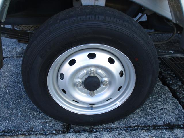 ハイゼットトラック エクストラ　４ＷＤ　オートマ車　エアコン　パワステ　パワーウインドウ　ＡＢＳ　エアバッグ　フォグ　キーレス　荷台作業灯（34枚目）