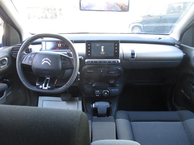 Ｃ４ カクタス ベースグレード　本国仕様　１６００ｃｃ　左ハンドル　ディーゼル　オートライト　ガラスルーフ　クルーズコントロール　パドルシフト　純正オーディオ　キーレス　ＥＴＣ（10枚目）