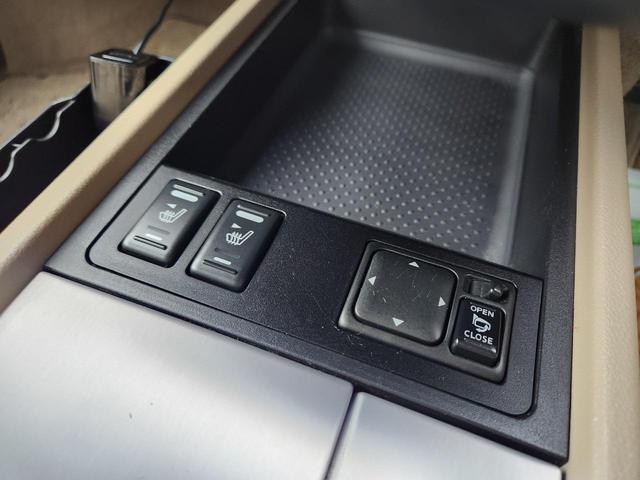 ムラーノ ３５０ＸＶ　スタイリッシュＳレザーアンコール　第２無期限保証　整備付　キーレス　電格ミラー　ＣＤ　ナビ　ＥＴＣ　シートヒーター　バックカメラ　サイドビューモニター運転席パワーシート　ＭＤ　アルミ（43枚目）