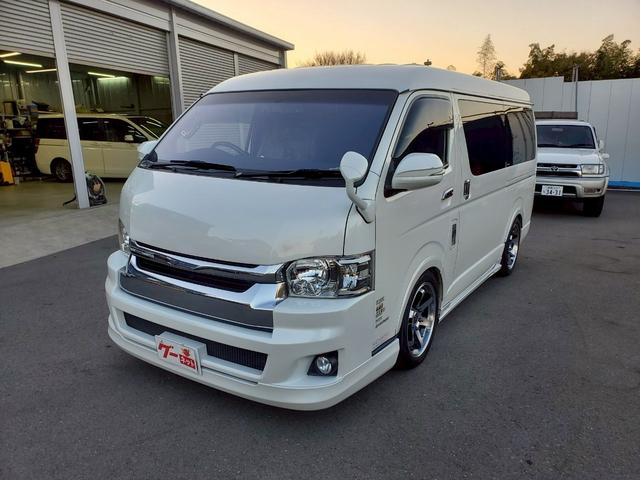 ハイエースワゴン GL 車検整備付 キーレス プッシュスタート 電格ミラー CD DVD再生 TV ナビ ETC バックカメラ リアモニター アルミ ローダウン 車高調 クルコン エアロ フルフラット ACコンセント(8枚目)