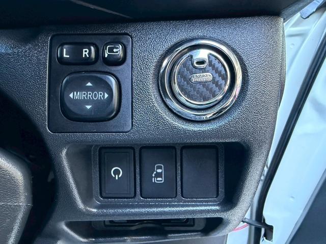 ハイエースワゴン GL 車検整備付 キーレス プッシュスタート 電格ミラー CD DVD再生 TV ナビ ETC バックカメラ リアモニター アルミ ローダウン 車高調 クルコン エアロ フルフラット ACコンセント(40枚目)