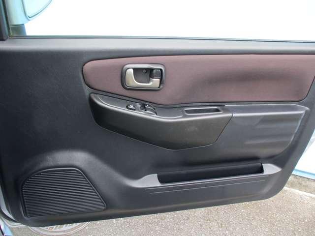 パジェロミニ ＸＲ　軽自動車　パジェロミニ　ＳＵＶ　キーレス　ＣＤ　背面タイヤ　ブラウン内装　走行３２０００キロ　車検整備付　関東仕入　１年間走行無制限保証（29枚目）