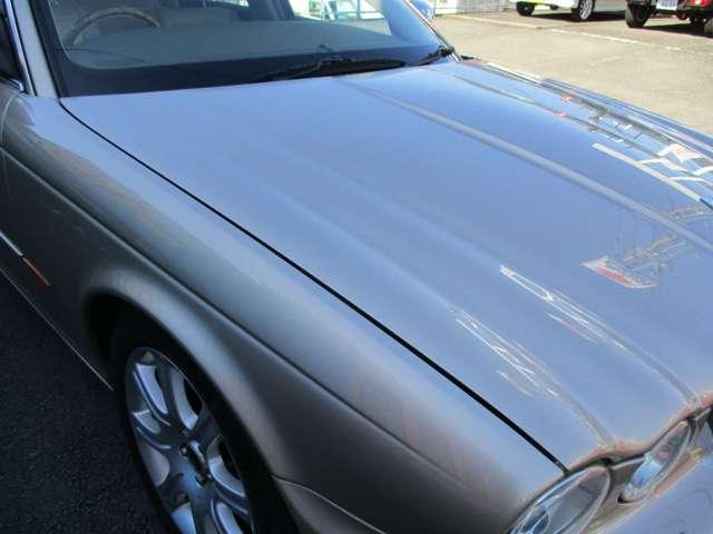 ＸＪ ＸＪ８　３．５　ベージュ革内装　ナビ　ＥＴＣ　天張り張り替済み　ディラー車　右ハンドル　ダイムラーグリル　ダイムラーエンブレム（17枚目）