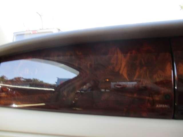 ＸＪ ＸＪ８　３．５　ベージュ革内装　ナビ　ＥＴＣ　天張り張り替済み　ディラー車　右ハンドル　ダイムラーグリル　ダイムラーエンブレム（49枚目）