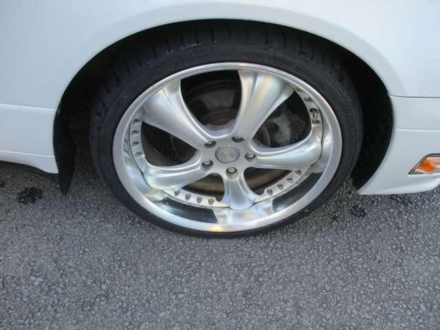 セドリック ブロアム　ワークユーロライン１９インチ　新品タイヤ　新品エスペリアローダウン　オートエアコン　キーレス（31枚目）