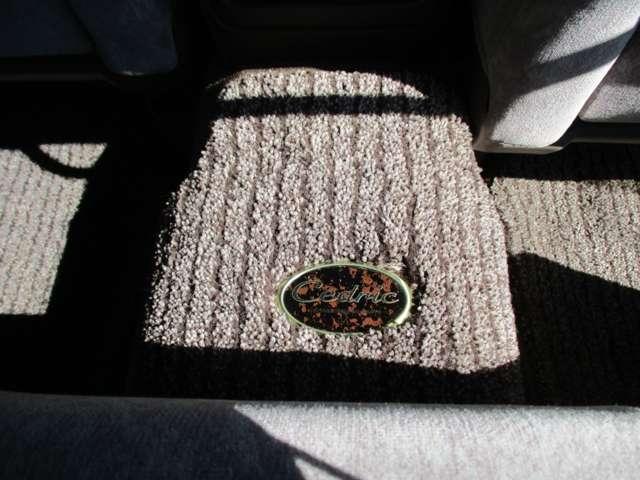 セドリック ブロアム　ワークユーロライン１９インチ　新品タイヤ　新品エスペリアローダウン　オートエアコン　キーレス（43枚目）