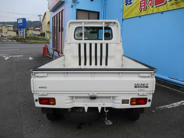 ハイゼットトラック エアコン・パワステ　スペシャル　軽トラック　４ＷＤ　パートタイム　５ＭＴ　３方開　ハイゼット　エアコン　パワステ　フォグランプ　１年間走行無制限保証（6枚目）