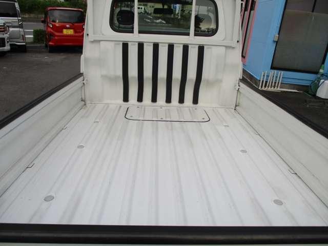 ハイゼットトラック エアコン・パワステ　スペシャル　軽トラック　４ＷＤ　パートタイム　５ＭＴ　３方開　ハイゼット　エアコン　パワステ　フォグランプ　１年間走行無制限保証（34枚目）