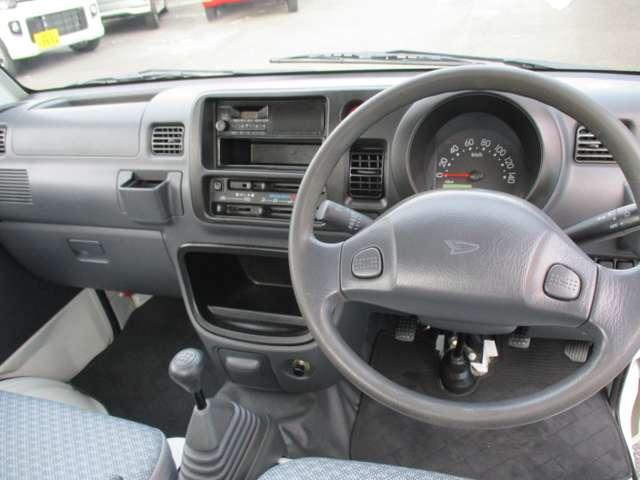 ハイゼットトラック エアコン・パワステ　スペシャル　軽トラック　４ＷＤ　パートタイム　５ＭＴ　３方開　ハイゼット　エアコン　パワステ　フォグランプ　１年間走行無制限保証（36枚目）