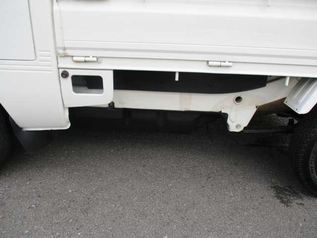 ハイゼットトラック エアコン・パワステ　スペシャル　軽トラック　４ＷＤ　パートタイム　５ＭＴ　３方開　ハイゼット　エアコン　パワステ　フォグランプ　１年間走行無制限保証（40枚目）