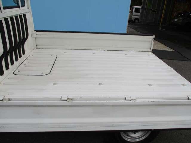 ハイゼットトラック エアコン・パワステ　スペシャル　軽トラック　４ＷＤ　パートタイム　５ＭＴ　３方開　ハイゼット　エアコン　パワステ　フォグランプ　１年間走行無制限保証（43枚目）