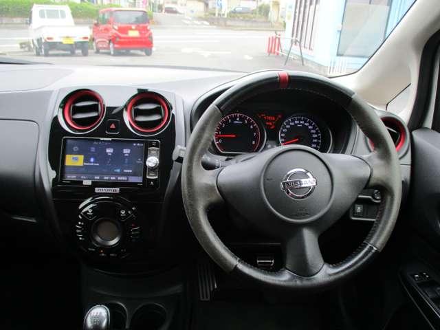 ノート ニスモ　Ｓ　専用エアロ　専用マフラー　５ＭＴ　ＲＥＣＡＲＯ装着車　社外ナビ　バックカメラ　ＥＴＣ　ハッチバック　専用チューニングＨＲ１６ＤＥ　エンジン　１年間走行無制限保証（7枚目）