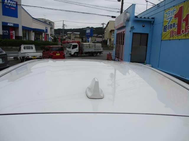 ノート ニスモ　Ｓ　専用エアロ　専用マフラー　５ＭＴ　ＲＥＣＡＲＯ装着車　社外ナビ　バックカメラ　ＥＴＣ　ハッチバック　専用チューニングＨＲ１６ＤＥ　エンジン　１年間走行無制限保証（35枚目）