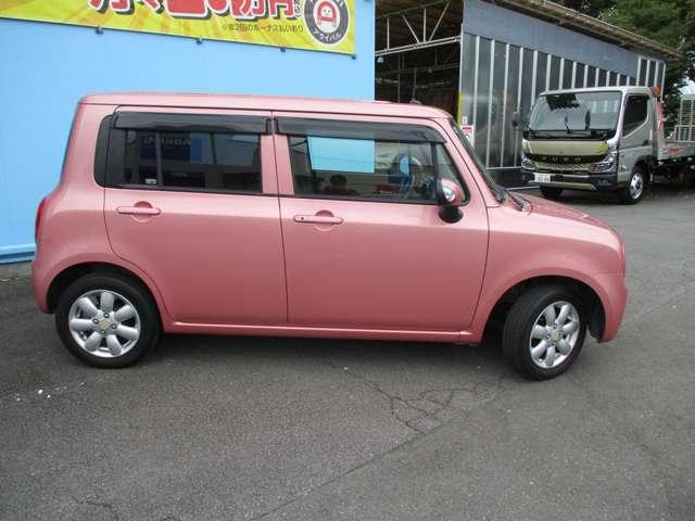 アルトラパン Ｇ　軽自動車　ラパン　スマートキー　プッシュスタート　ブラウン内装　ベンチシート　オートマ　ナビ　ワンセグＴＶ　１年間走行無制限保証（9枚目）