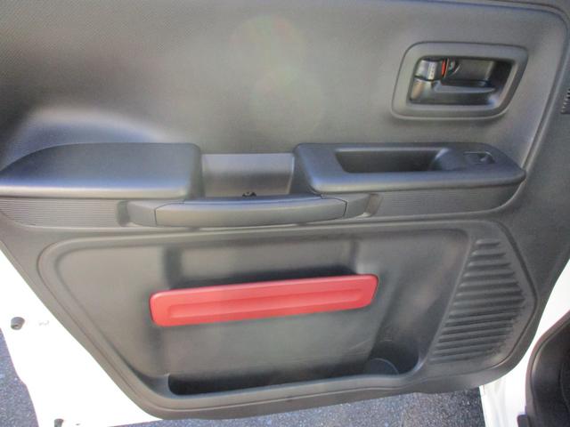 スペーシア 　軽自動車　車イス移動車　スローパー　リアシート付き　スマートキー　ハイブリット４人乗り　スライドドア　トールワゴン　リモコン付き（38枚目）