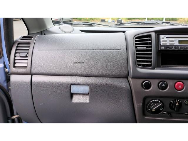 モコ Ｃ　エアコン　パワステ　パワーウィンドウ　運転席助手席エアバッグ　キーレスエントリー　衝突安全ボディ　フルフラット　ＣＤ（12枚目）