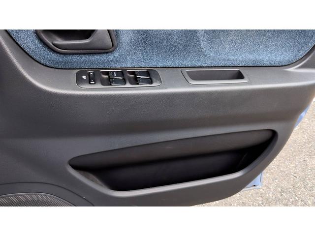 モコ Ｃ　エアコン　パワステ　パワーウィンドウ　運転席助手席エアバッグ　キーレスエントリー　衝突安全ボディ　フルフラット　ＣＤ（22枚目）
