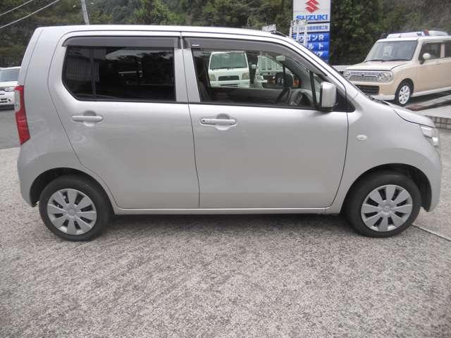 ワゴンR FX シートヒーター・バックソナー(5枚目)