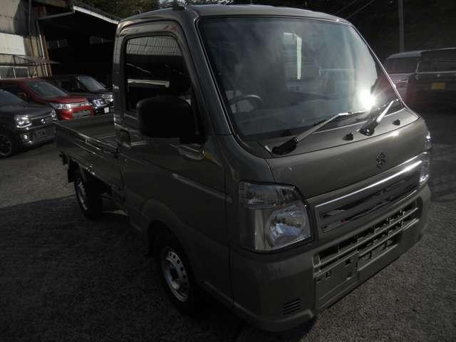 キャリイバン ６６０　ＫＣエアコン・パワステ　スズキ　セーフティ　サポート　届出済未使用車　４速オートマ（4枚目）