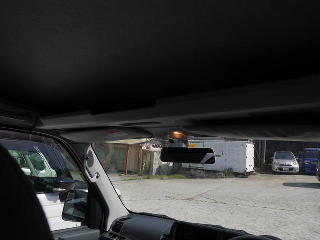 サンバーバン トランスポーター　軽バン　ＡＴ　両側スライドドア　エアコン　パワーウィンドウ　運転席エアバッグ　助手席エアバッグ（29枚目）
