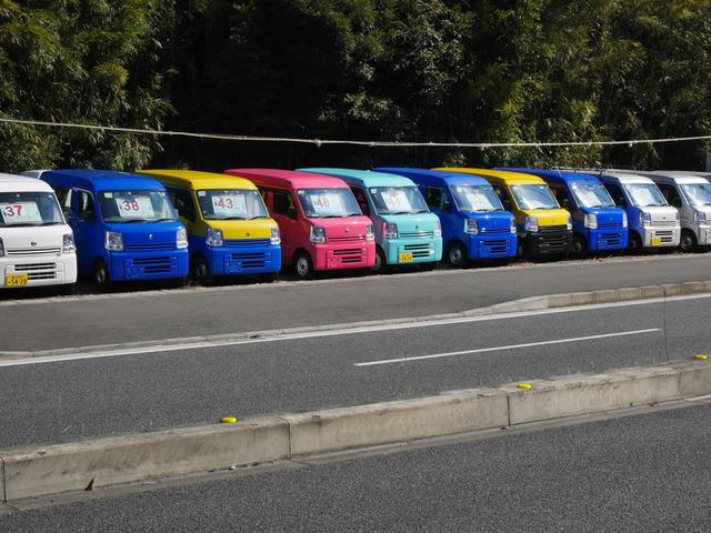 サンバーバン トランスポーター　軽バン　ＡＴ　両側スライドドア　エアコン　パワーウィンドウ　運転席エアバッグ　助手席エアバッグ（46枚目）