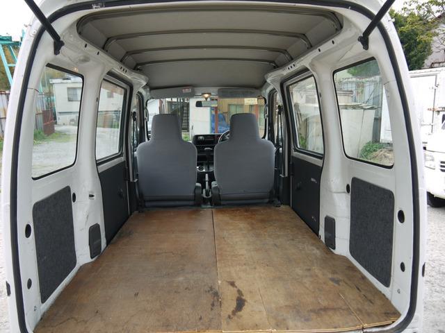 スペシャル　軽バン　ＡＴ　両側スライドドア　エアコン　パワーウィンドウ　運転席エアバッグ　助手席エアバッグ(10枚目)