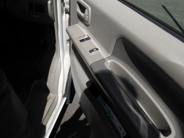 エブリイ ＰＣ　両側スライドドア　ＡＴ　盗難防止システム　衝突安全ボディ　エアコン　パワーステアリング　パワーウィンドウ　運転席エアバッグ　助手席エアバッグ　記録簿（7枚目）