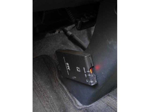 ルークス ハイウェイスターターボ　ドライブレコーダー　ＥＴＣ　両側電動スライドドア　ナビ　ＨＩＤ　スマートキー　電動格納ミラー　ベンチシート　ターボ　ＣＶＴ　盗難防止システム　ＡＢＳ　アルミホイール　衝突安全ボディ　エアコン（5枚目）