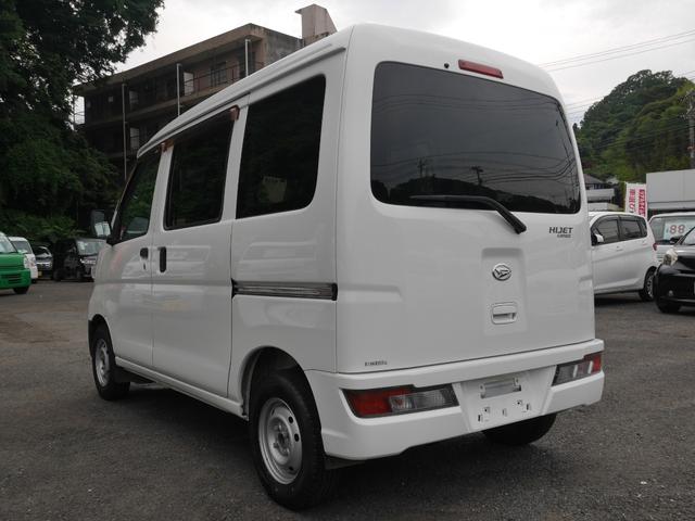 ハイゼットカーゴ ＤＸ　ＡＴ　両側スライドドア　アイドリングストップ　ＡＢＳ　エアコン　パワーステアリング　パワーウィンドウ　運転席エアバッグ　助手席エアバッグ（17枚目）