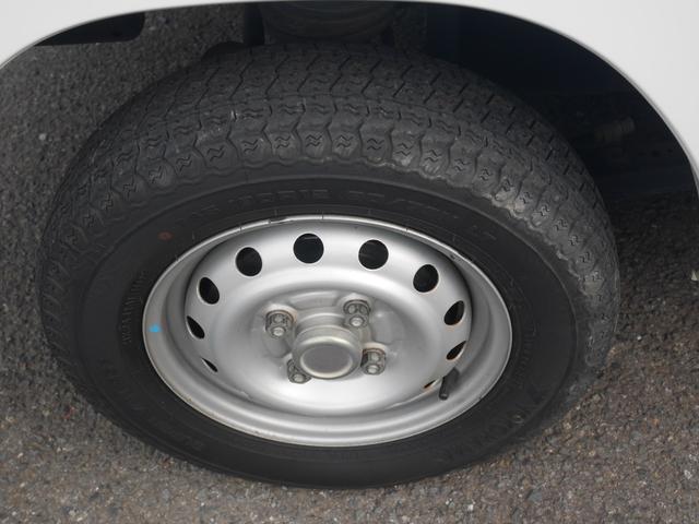 クリッパーバン 　ＡＴ　両側スライドドア　エアコン　運転席エアバッグ　ＣＤ（17枚目）