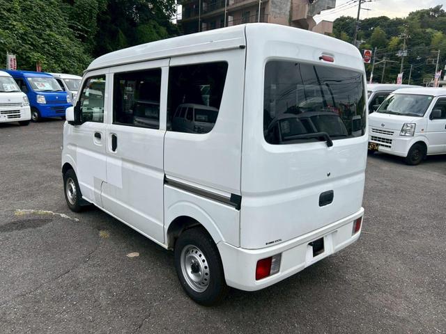 この度は当店のお車をご覧になっていただき、誠にありがとうございます。じっくり現車確認して頂けるよう、ご準備を致します!