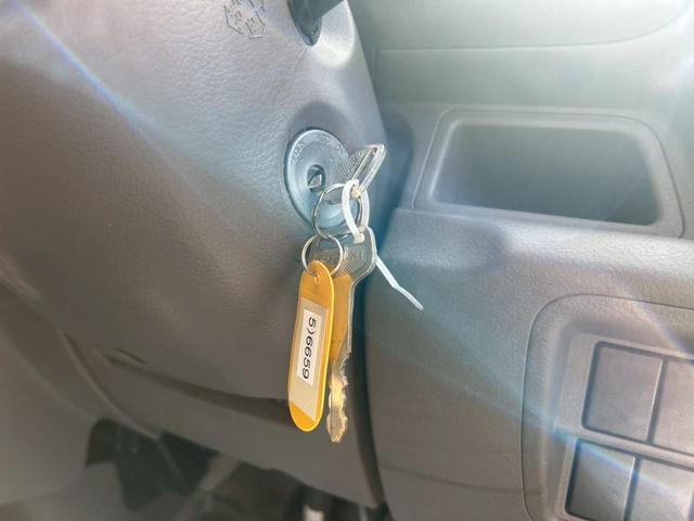 お車の知識がなくても大丈夫です！皆様のご来店をスタッフ一同、心よりお待ちしております。