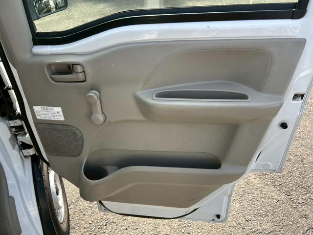 この度は当店のお車をご覧になっていただき、誠にありがとうございます。ぜひじっくりとご検討下さい。気軽にお問合せ・お見積りお待ちしております。