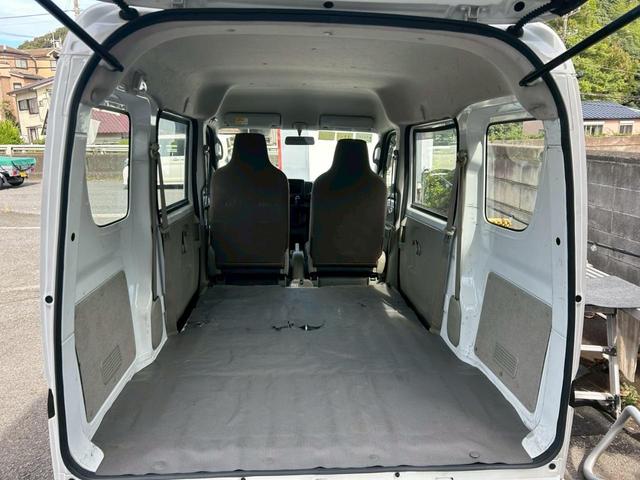 ＮＶ１００クリッパーバン ＤＸ　ＡＴ　両側スライドドア　エアコン　パワーステアリング　運転席エアバッグ　助手席エアバッグ（8枚目）