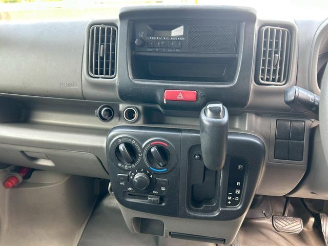 ＮＶ１００クリッパーバン ＤＸ　ＡＴ　両側スライドドア　エアコン　パワーステアリング　運転席エアバッグ　助手席エアバッグ（17枚目）