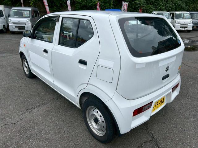 アルト ＶＰ　ＥＴＣ　キーレスエントリー　ＡＴ　盗難防止システム　ＡＢＳ　ＥＳＣ　衝突安全ボディ　エアコン　パワーステアリング　パワーウィンドウ（5枚目）