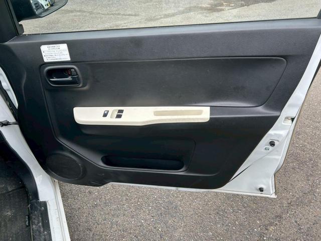 アルト ＶＰ　ＥＴＣ　キーレスエントリー　ＡＴ　盗難防止システム　ＡＢＳ　ＥＳＣ　衝突安全ボディ　エアコン　パワーステアリング　パワーウィンドウ（22枚目）