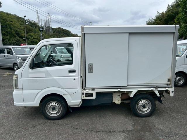 キャリイトラック 　ＡＴ　キーレスエントリー　エアコン　パワーステアリング　運転席エアバッグ（4枚目）