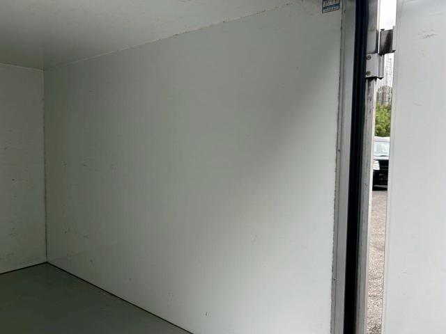 キャリイトラック 　ＡＴ　キーレスエントリー　エアコン　パワーステアリング　運転席エアバッグ（10枚目）