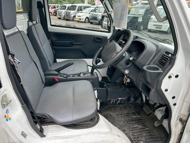 キャリイトラック 　ＡＴ　キーレスエントリー　エアコン　パワーステアリング　運転席エアバッグ（26枚目）
