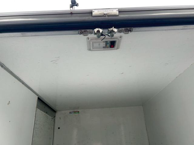 キャリイトラック 　ＡＴ　キーレスエントリー　エアコン　パワーステアリング　運転席エアバッグ（38枚目）